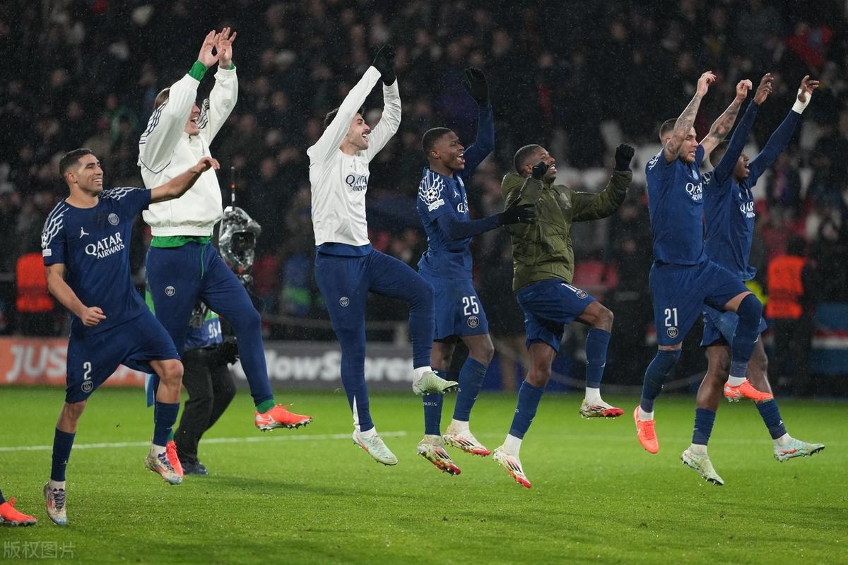 看点！曼城强势逆转，晋级欧冠八强！