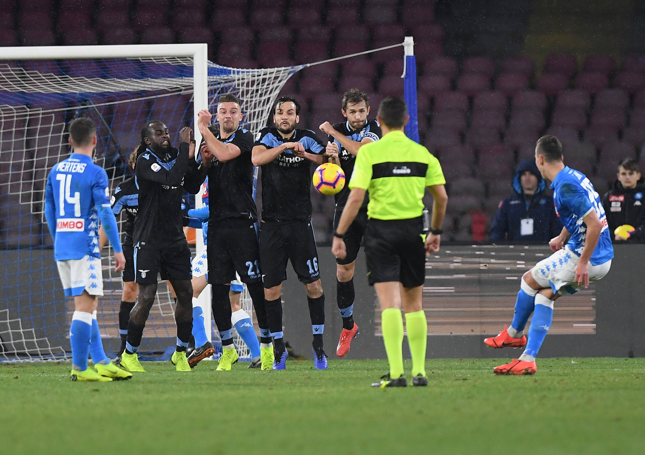 阿尔科罗努西亚客场胜出，联赛排名稳步上升的简单介绍